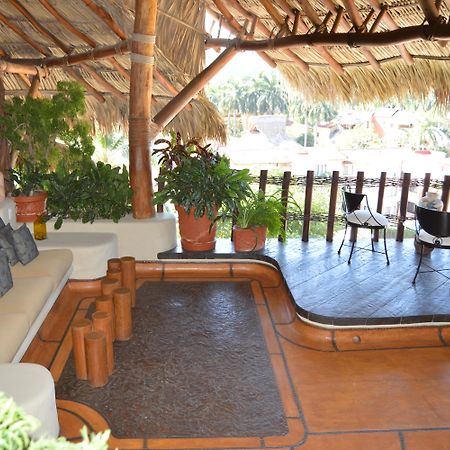 La Villa Luz (Adults Only) Zihuatanejo Exterior foto